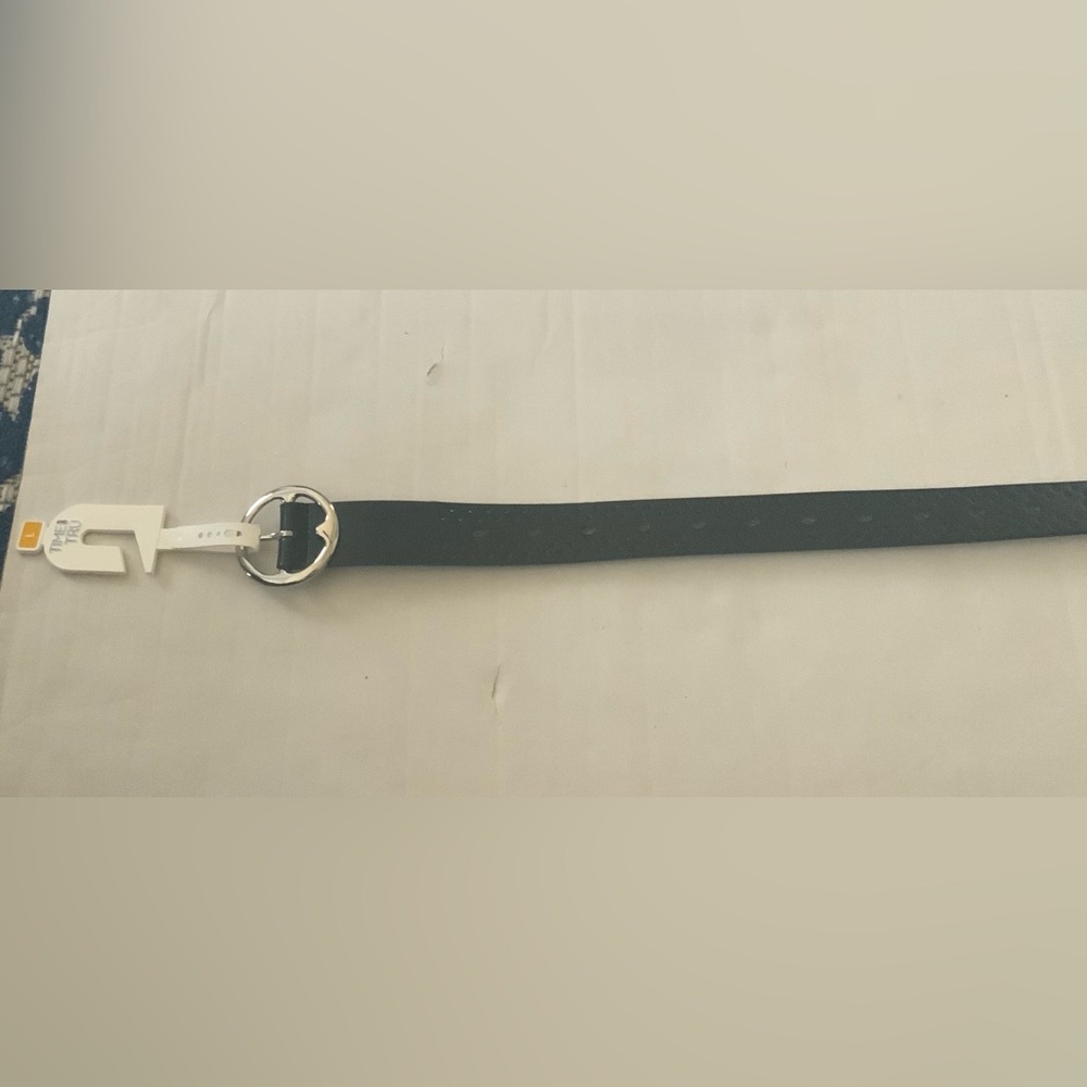 Time and Tru Black Women’s Round Buckle Belt